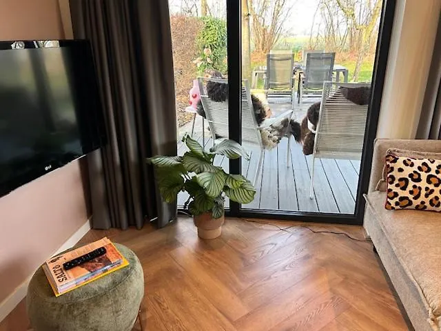 Tiny House 'het Chalet' * Berlicum